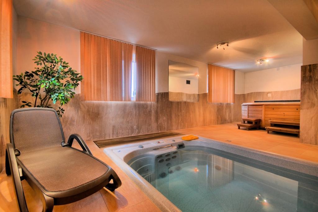 Dom Wczasowy Angelika Basen Jacuzzi Sauna W Cenie Pobytu Мужасихле Экстерьер фото