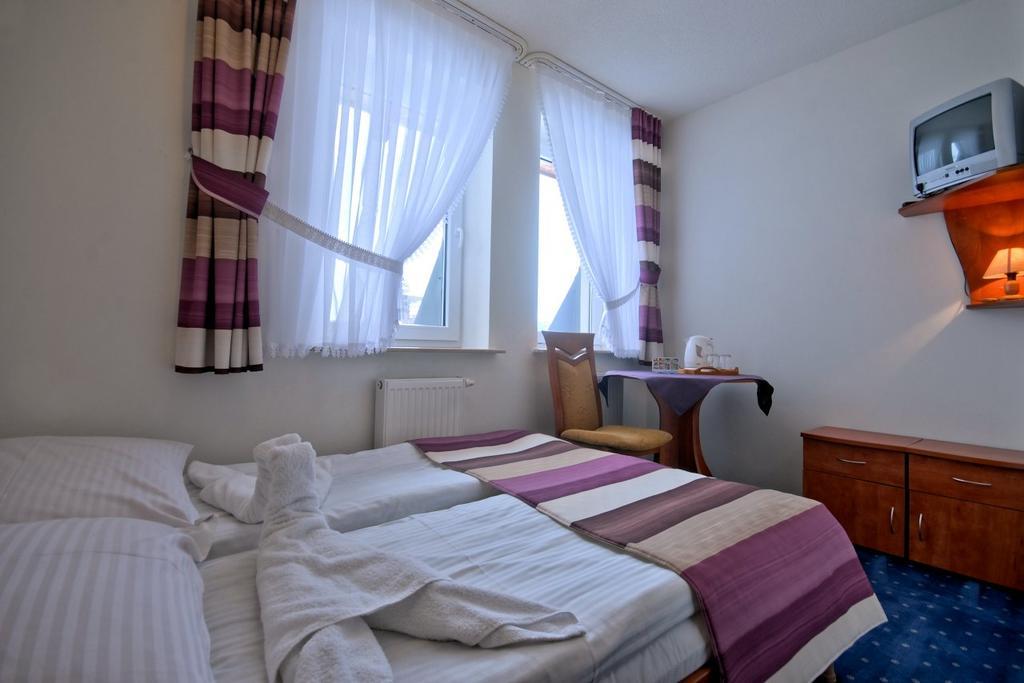 Dom Wczasowy Angelika Basen Jacuzzi Sauna W Cenie Pobytu Мужасихле Экстерьер фото
