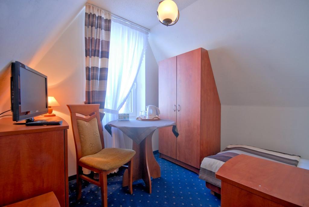 Dom Wczasowy Angelika Basen Jacuzzi Sauna W Cenie Pobytu Мужасихле Экстерьер фото